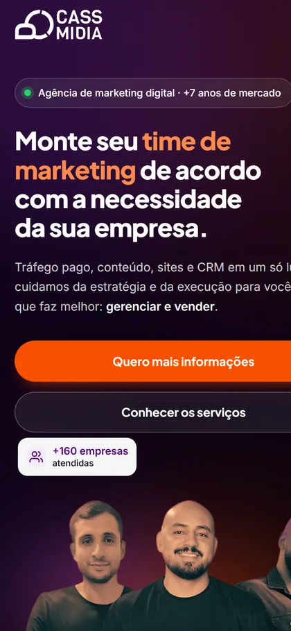 O site da Cass Mídia na tela de um celular